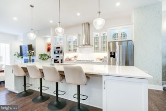 10124 Dalmatian St, Rockville, MD 20850