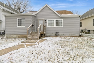 1354 21st St, Des Moines, IA 50311