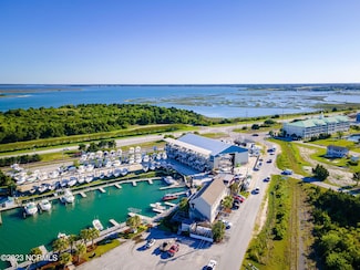 156 Radio Island Rd Unit 88, Beaufort, NC 28516