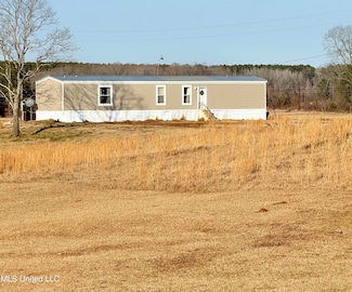1552 Spring Hill Rd, Duck Hill, MS 38925