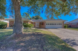 1902 Camille St, Bossier City, LA 71112