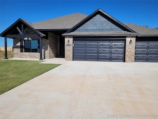 10417 E 131st Place S, Bixby, OK 74008
