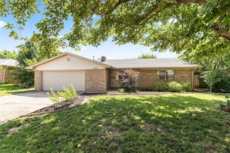 3212 S Rankin St, Edmond, OK 73013