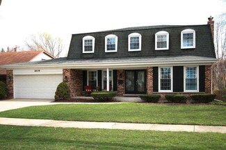 1609 E Peachtree Dr, Arlington Heights, IL 60004