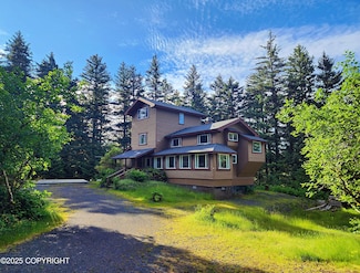 3043 Lake View Dr, Kodiak, AK 99615