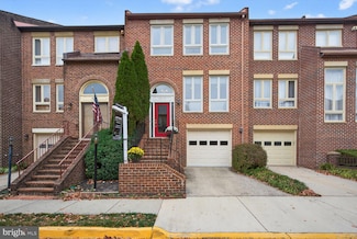 10172 Turnberry Place, Oakton, VA 22124