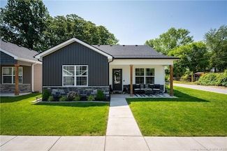 1940 Fisher Ln, Jeffersonville, IN 47130
