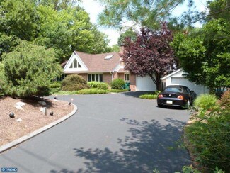 805 Norristown Rd, Ambler, PA 19002
