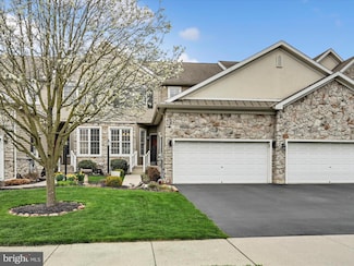 1015 Hammon Ave, Ephrata, PA 17522