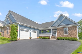 267 Heritage Dr, Zion Crossroads, VA 22942