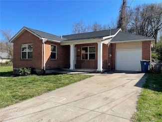 1327 Taylor Ave, Alton, IL 62002