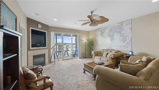 1230 Lands End Pkwy Unit 304, Osage Beach, MO 65065