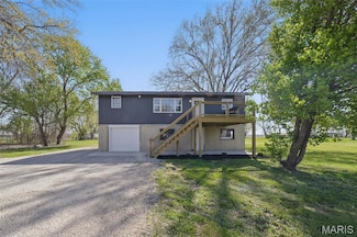 908 Railroad Ave, Foley, MO 63347