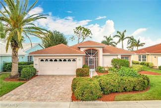 2151 Rio Nuevo Dr, North Fort Myers, FL 33917