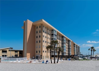 1255 Tarpon Center Dr Unit 604, Venice, FL 34285