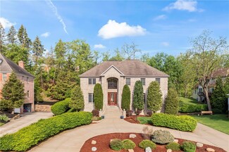 2304 Southampton Dr, Pittsburgh, PA 15241