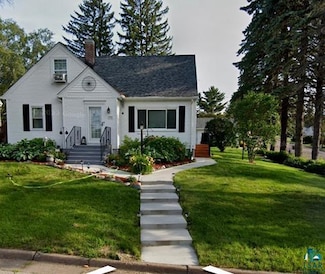 1901 Gearhart St, Duluth, MN 55811