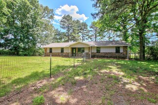 1129 Sulphur Rd, Damascus, AR 72039