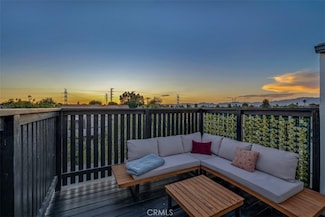 18645 Hatteras St Unit 230, Tarzana, CA 91356