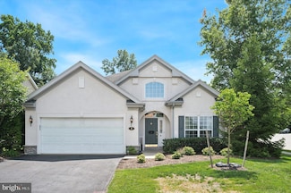 9 Corbett Dr, Marcus Hook, PA 19061