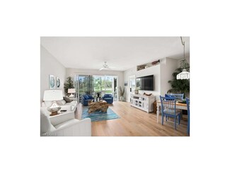 5689 Heron Ln Unit 403, Naples, FL 34110