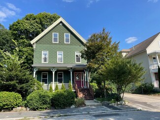 15 Clifton St, Worcester, MA 01610