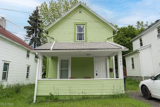 543 Beacon St, Akron, OH 44311