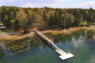 279 Deaver Rd, Waldoboro, ME 04572
