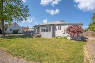 3420 6th St, Lewiston, ID 83501