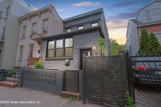 231 Macdougal St, Brooklyn, NY 11233