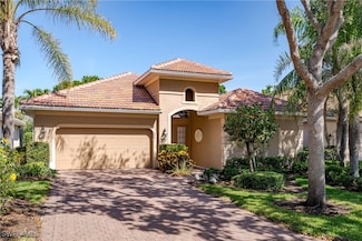 6841 Bent Grass Dr, Naples, FL 34113
