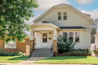 2404 S 62nd St, Milwaukee, WI 53219