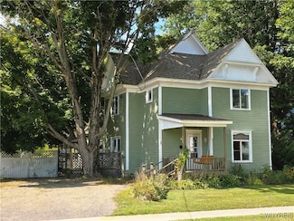 36 N Franklin St, Cattaraugus, NY 14719