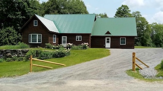 195 Beacon Hill Rd, Morristown, VT 05661