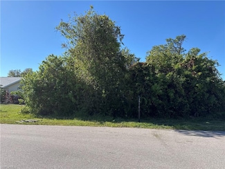 143 Rosemary St, Port Charlotte, FL 33954