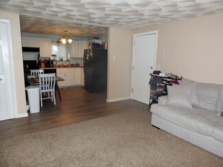 60 Bethel St Unit B1, Cranston, RI 02920