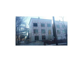 115 E 30th St, Kansas City, MO 64108