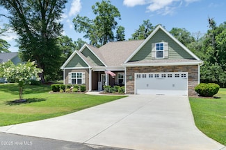 106 Chimney Landing Dr, Rocky Point, NC 28457