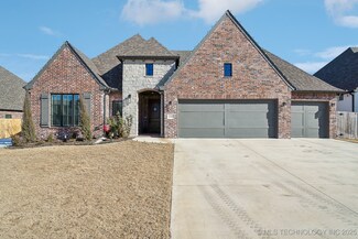 12415 S 103rd Ave E, Bixby, OK 74008