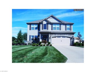 10341 Midway Dr, New Middletown, OH 44442