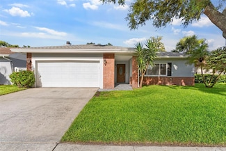 1667 E Orangeside Rd, Palm Harbor, FL 34683