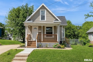 2320 E High St, Davenport, IA 52803