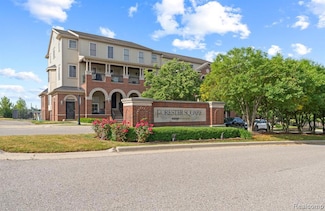 3919 Forester Blvd Unit 134, Auburn Hills, MI 48326