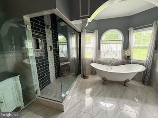 6422 Horseshoe Rd, Clinton, MD 20735