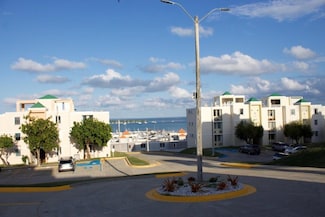 Codominium Vista Real Unit 9, Fajardo, PR 00738