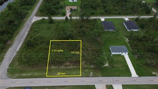 464 Columbus Blvd S, Lehigh Acres, FL 33974
