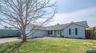 1280 Ashwood Ct, Lebanon, OR 97355