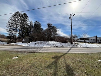 11 Tuggle St, Buckhannon, WV 26201