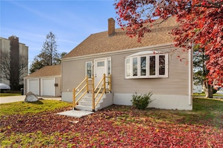 56 Irving Ave, East Providence, RI 02914