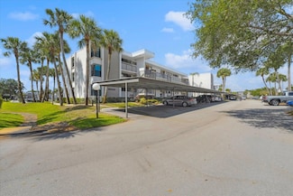1950 SW Palm City Rd Unit 6-202, Stuart, FL 34994